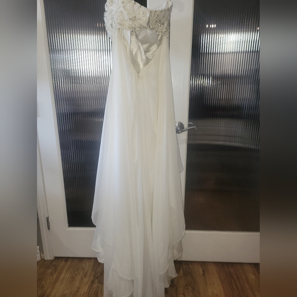 Strapless Wedding Dress - Picture 2 of 13